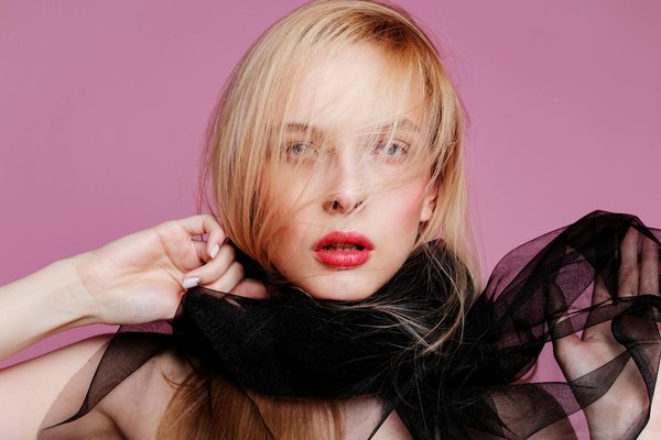 Explore free live webcam chats with verified models on instacams